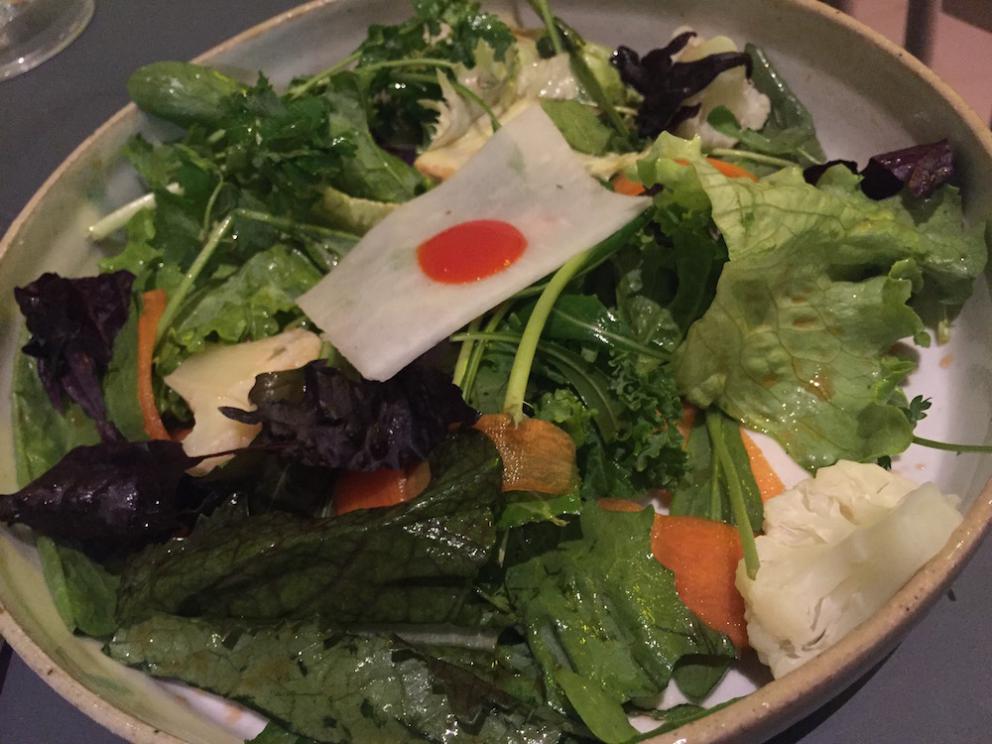 Galleria fotograficaTempura di asparagi con salsa mirin e tuorlo d'uovo
Kakuni: costine di maiale, mizuna e senape con accanto una "scarpetta" di riso e alghe
QFC: quaglia fritta, cavolo cinese e cipollotto, salsa tonkatsu
