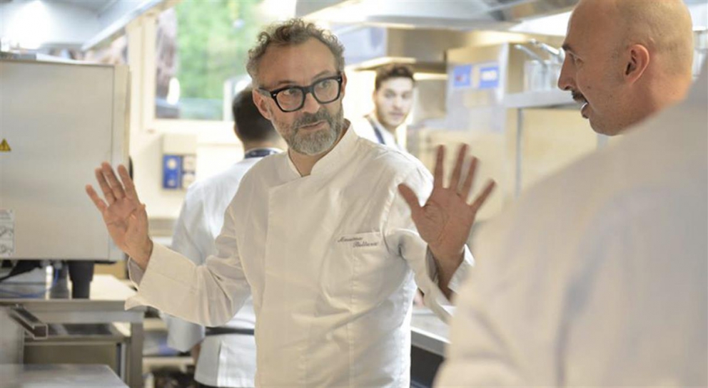 Galleria fotografica






Bottura a Identità 2013









Bottura con Renzi, Sala e Martina









Bottura coi fratelli Costardi e Peppe Zullo a Identità Expo



















Bottura con Andrea Ribaldone a Identità Expo














Bottura con Paolo Marchi e Oscar Farinetti






