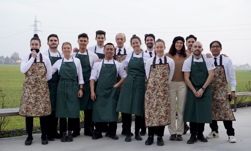 Tòla Dòlza di Casa Maria Luigia, il brunch geniale di Jessica Rosval-Massimo Bottura. Con delle costine di maiale da urlo