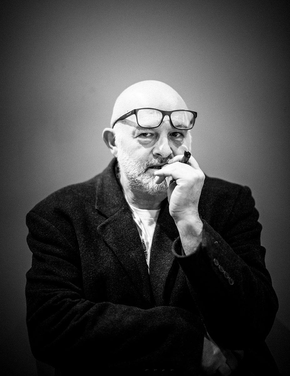 Galleria fotografica






Marco Reitano, Giulia Dirindelli, Eleonora Guerini









Walter Meccia, Chiara Giovoni









Alfredo Buonanno, Anna Maschio









Marcello Trentini, Irina Steccanelli






