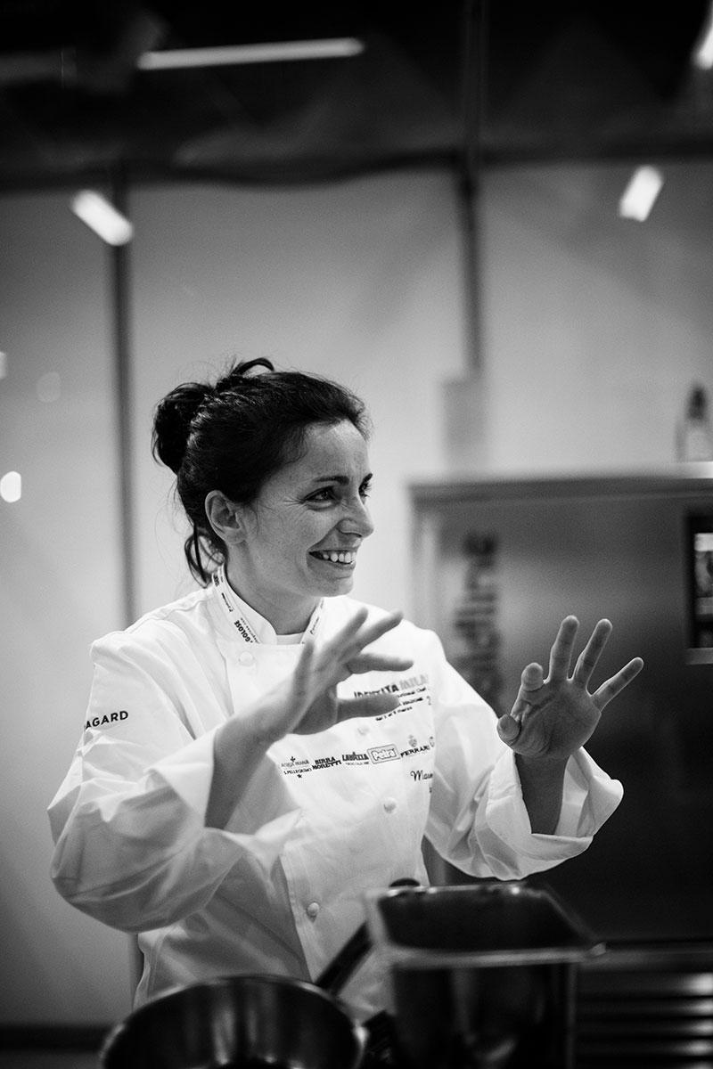 Galleria fotografica






Marco Reitano, Giulia Dirindelli, Eleonora Guerini









Walter Meccia, Chiara Giovoni









Alfredo Buonanno, Anna Maschio









Marcello Trentini, Irina Steccanelli









Elvio Gorelli









Andrea Puxeddu, fotografo del gruppo delle nostre Francesca Brambilla e Serena Serrani









Rosanna Marziale









Carlo Boschi di Veuve Clicquot, Caterina Ceraudo









Chiara Giovoni e Roberta Antonioli









Carlo Fico, Elvio Gorelli









La famiglia Cotarella









Terry Giacomello









Elisabetta Serraiotto, Yannick Alléno









Simone Fracassi, Vincenzo Guarino









Christian Spalvieri, Giuseppe Mazzocca, Davide Puleio









Teseo Geri









Monica Caradonna, Adele Elisabetta Granieri






