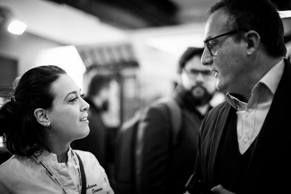 Galleria fotografica






Marco Reitano, Giulia Dirindelli, Eleonora Guerini









Walter Meccia, Chiara Giovoni









Alfredo Buonanno, Anna Maschio









Marcello Trentini, Irina Steccanelli









Elvio Gorelli









Andrea Puxeddu, fotografo del gruppo delle nostre Francesca Brambilla e Serena Serrani









Rosanna Marziale









Carlo Boschi di Veuve Clicquot, Caterina Ceraudo









Chiara Giovoni e Roberta Antonioli









Carlo Fico, Elvio Gorelli









La famiglia Cotarella









Terry Giacomello









Elisabetta Serraiotto, Yannick Alléno









Simone Fracassi, Vincenzo Guarino









Christian Spalvieri, Giuseppe Mazzocca, Davide Puleio









Teseo Geri









Monica Caradonna, Adele Elisabetta Granieri









Marianna Vitale






