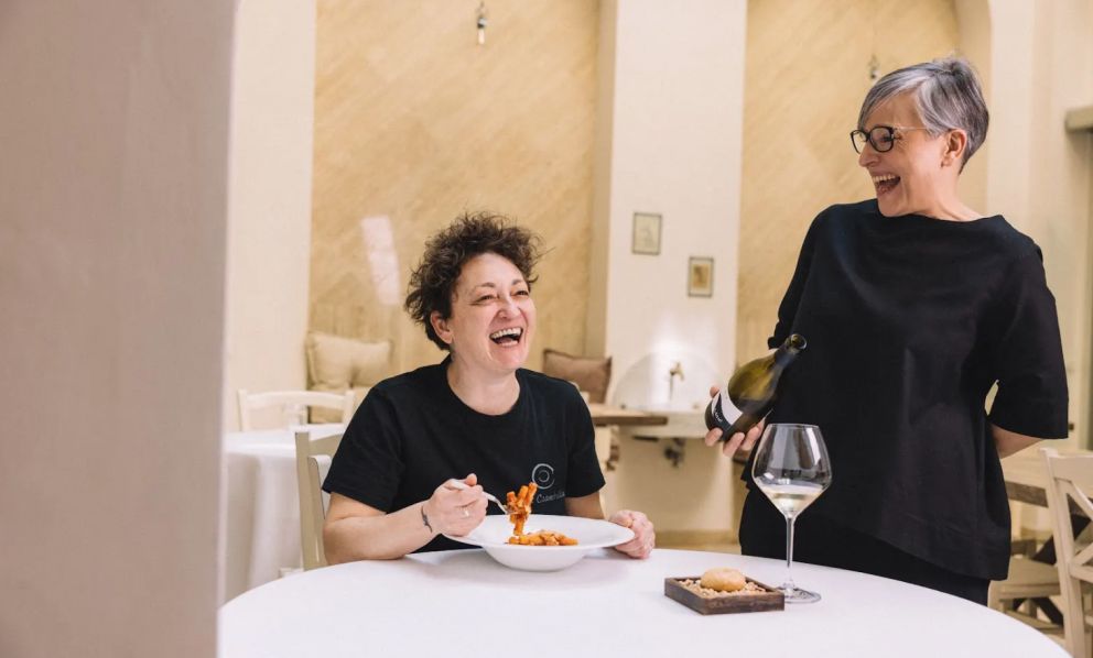 Buon compleanno Ciambella bar à vin, che spegne le sue prime 10 candeline 