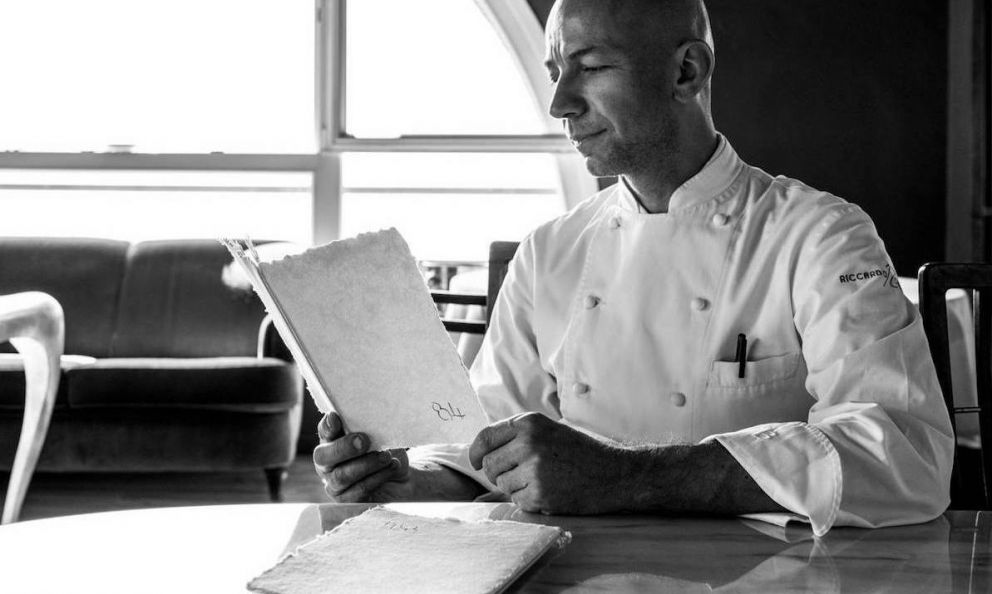 A trip to the Valle delle Cartiere, where they're making handmade paper for fine dining restaurants 