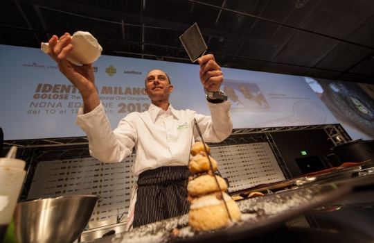 Galleria fotografica






La presentatrice della giornata Livia Chiriotti con Eric Pras e Emilie Rey





