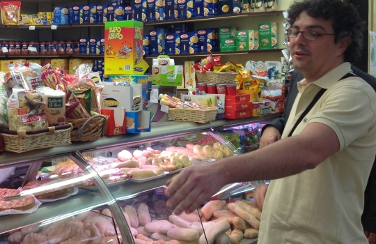 Galleria fotografica






Fabio Baldassarre al mercato Prealpi





