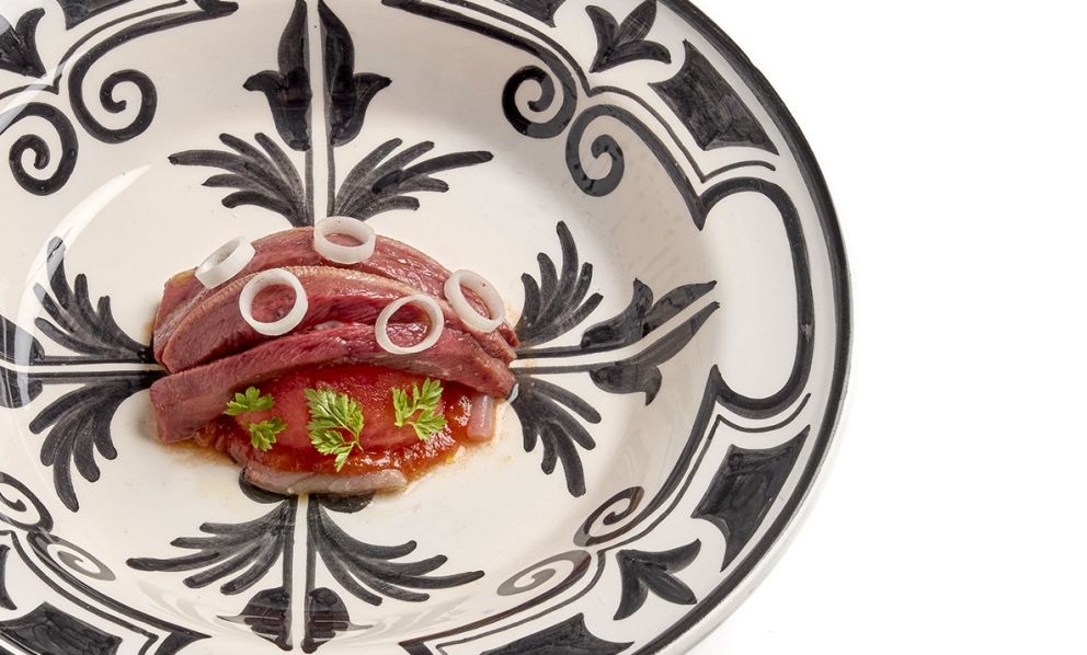 Cos'è la salsa di pomodoro alla spagnola e perché Paco Morales e Paola Gualandi vi marinano il piccione crudo