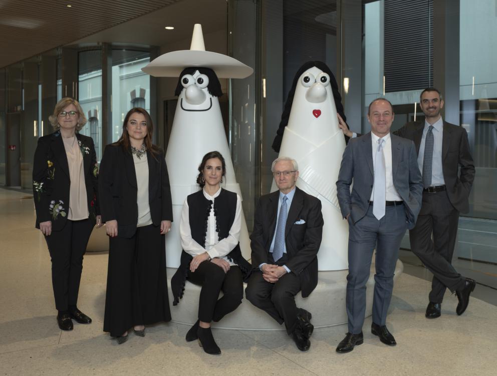 Galleria fotografica






Un particolare della facciata dell'headquarter firmata Cino Zucchi






