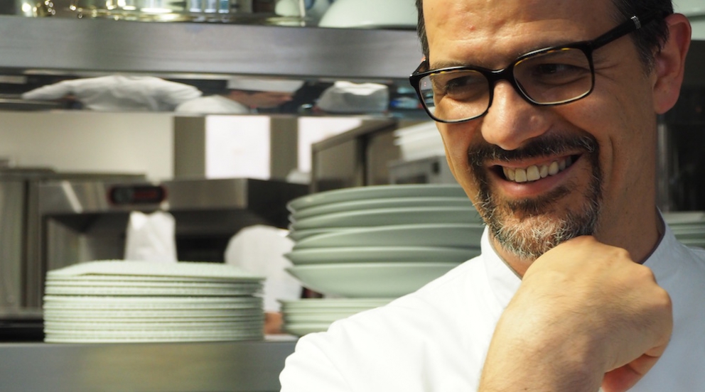 Photogallery






Antonio Guida, chef from Salento at the helm of restaurant Seta, had already received two stars at Pellicano in Porto Ercole (Grosseto)









Nicola Di Lena, Antonio Guida?s faithful pastry chef since the days at Argentario








Sous-chef Federico Dell'Omarino. The team is completed by Guida, maître Alberto Tasinato and sommelier Ilario Perrot 


















Cauliflower with almond milk sauce, yuzu juice and seafood








Scallop with potato aromatised with orange








Rice in cagnone with vegetables, maccagno cheese and powdered raspberries 








Spaghetti with beetroot cream and sauce of crustaceans and lime








Soaked sea bass with celeriac, sauce ravigote with seafood. Squid ink chips








Roasted pineapple with tapioca and passion fruit and ginger ice cream 








Blueberry tart 








Linzer torte





