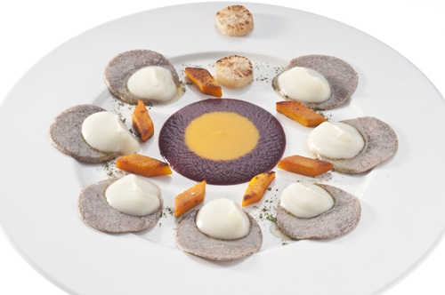 Galleria fotografica






Mocofava di Rodrigo Oliveira









Il cuturro arricchito...di sapori e colori di Corrado Assenza









Il Cioccolato di Heinz Beck









Faraona non arrosto by Massimo Bottura









Pastrami di lingua, ciauscolo e gelato di mostarda di Cristina Bowerman
 








Baccalà e lepre di Moreno Cedroni









Insalata a cura di Lorenzo Cogo









L'"errore" fortunato di Carlo Cracco e Matteo Baronetto: la Milano sbagliata









Spalla di agnello da latte ai fiori di montagna di Paolo Donei









Il gallo forcello portato da Alessandro Gilmozzi






