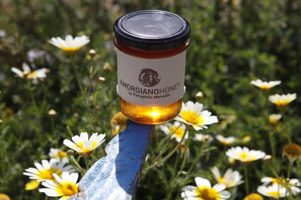 Photogallery






The best olives? Damaskinoelies by Michalis Ainatzoglou. They are as large as plums and come from an ancient variety cultivated in the region of Argo, in the Peloponnesus. Ainatzoglou owns secular olive trees in Kiveri. He leaves the gigantic olives to ripen in salt, following a traditional method; he then rinses them and pasteurises them. Thanks to this process they’re preserved without chemicals. Tel: +30.6977.500810














The Best Olive Oil Award went to Governor, produced in Corfu. The olive groves on the island are renown for their beauty, yet the oil made from them was not good enough and was sold unbottled to overseas buyers. Two young men,Spiros and George Dafnis, have managed to produce an absolutely excellent oil. Tel: +30.266.1075701














The award for the best shop selling delicious food went to Agora, mezedopantopoleio in Thessaloniki, one thousand square metres of lovely food. As they say in the motivation "it really has nothing to envy to the famous Eataly in Milan".Agora was created by Thomas and Giorgos Douzis. It’s in 42 Pavlou Mela St., Thessaloniki. Tel: +30.23.10288008











