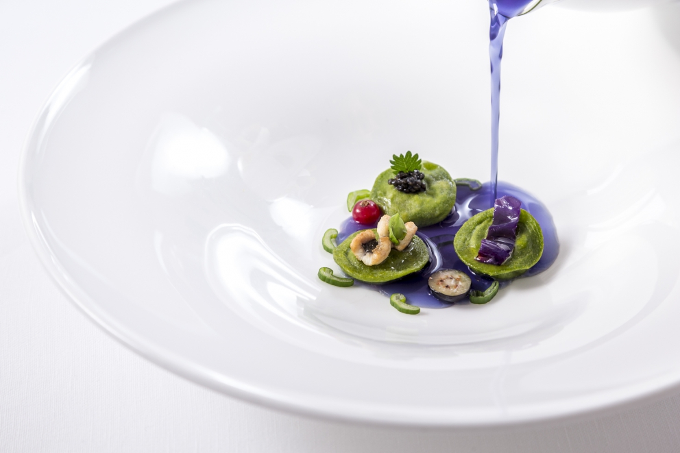 Photogallery






Iside De Cesare, La Parolina, Acquapendente (Viterbo)

Cod, garlic, oil and chilli pepper






