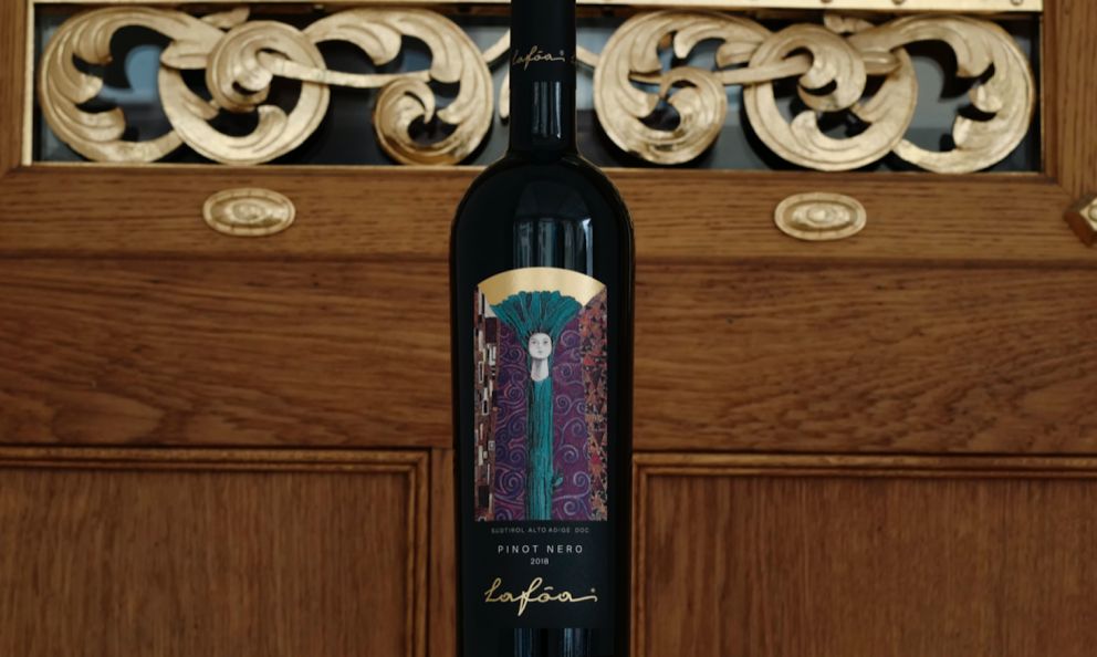 In anteprima il Pinot Nero 2018 Lafóa di cantina Colterenzio: eleganza e potenza di un vino proteso al futuro