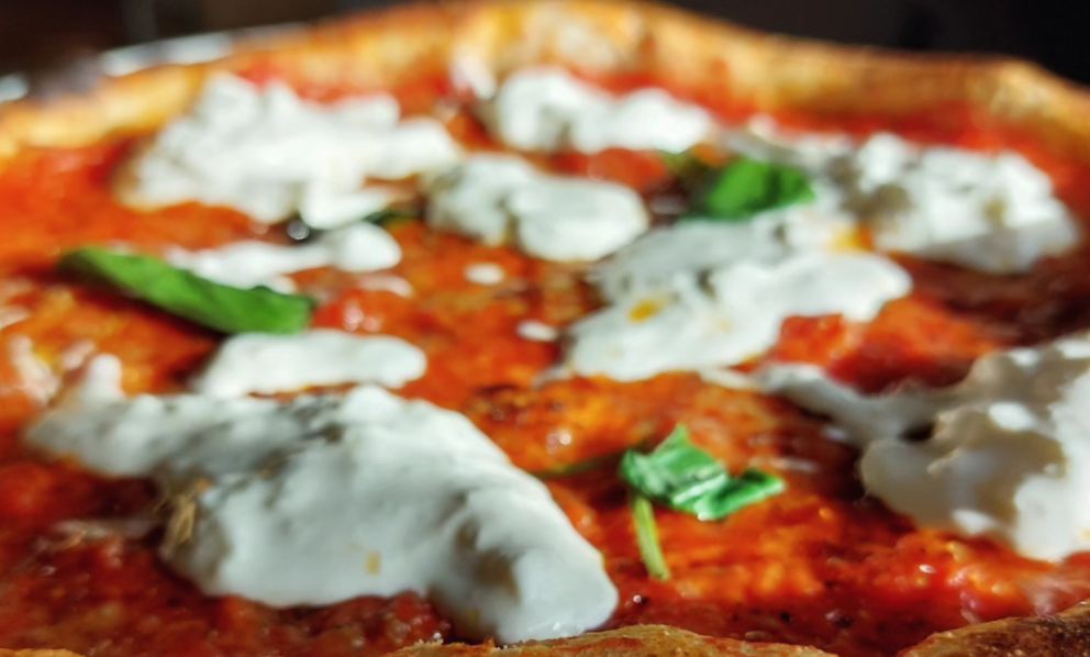 Si trova sull'Appennino modenese la pizzeria del cuore di Lorenzo Vecchia