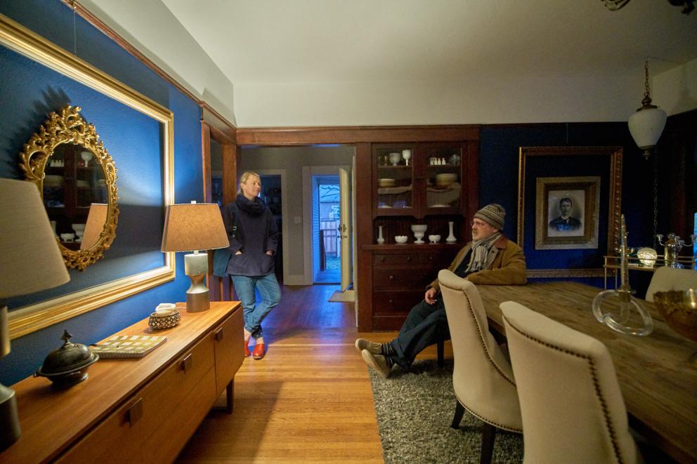 Galleria fotograficaVerso la notte in North Albina Avenue a PortlandIl portico del B&B scelto a Portland
L'ingresso del B&B
