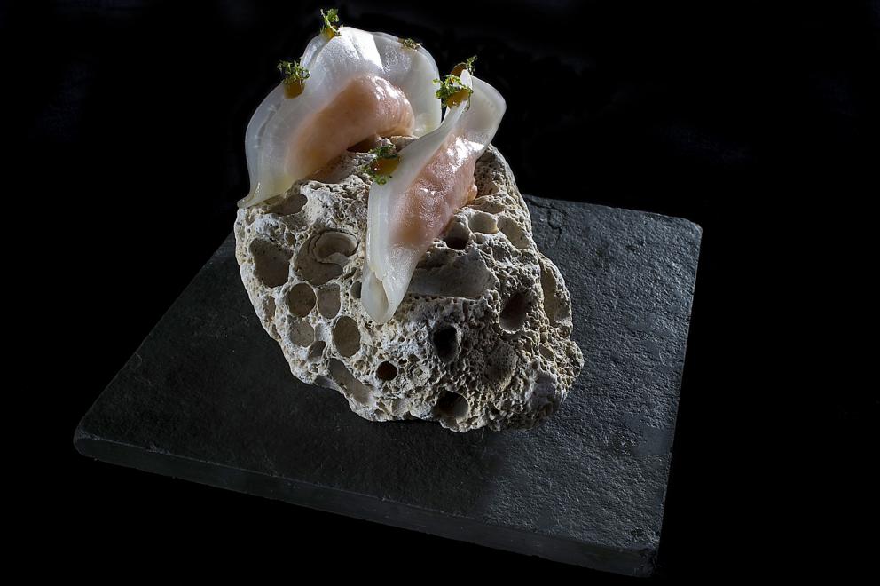 Photogallery






Our dinner at  Villa Feltrinelli, starting from the appetizers. Here Datterino all'arrabbiata (photo by Lido Vannucchi)









Cauliflower gravel (photo by Lido Vannucchi)









Vegetal toast (photo by Lido Vannucchi)






