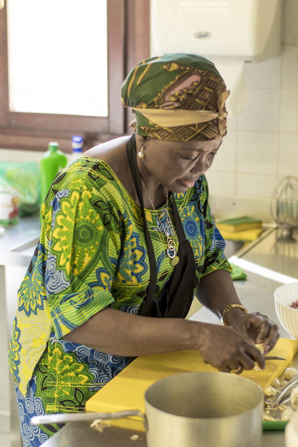 Galleria fotografica






I partecipanti dell'ultima edizione di Refugee Masterchef









Hadi Noori 









Hamed Mohamad Karim con un concorrente









Alganesh, etiope, vincitrice del concorso precedente. Ora lavora da Africa Experience












