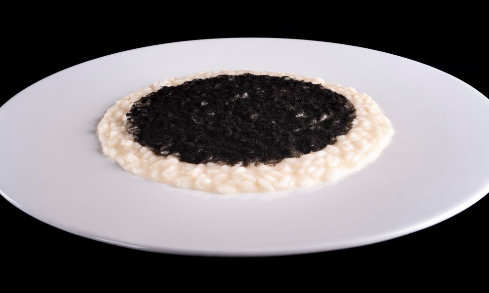Si sta bene alla Locanda di Orta, a Orta San Giulio, chef il giovane Andrea Monesi
