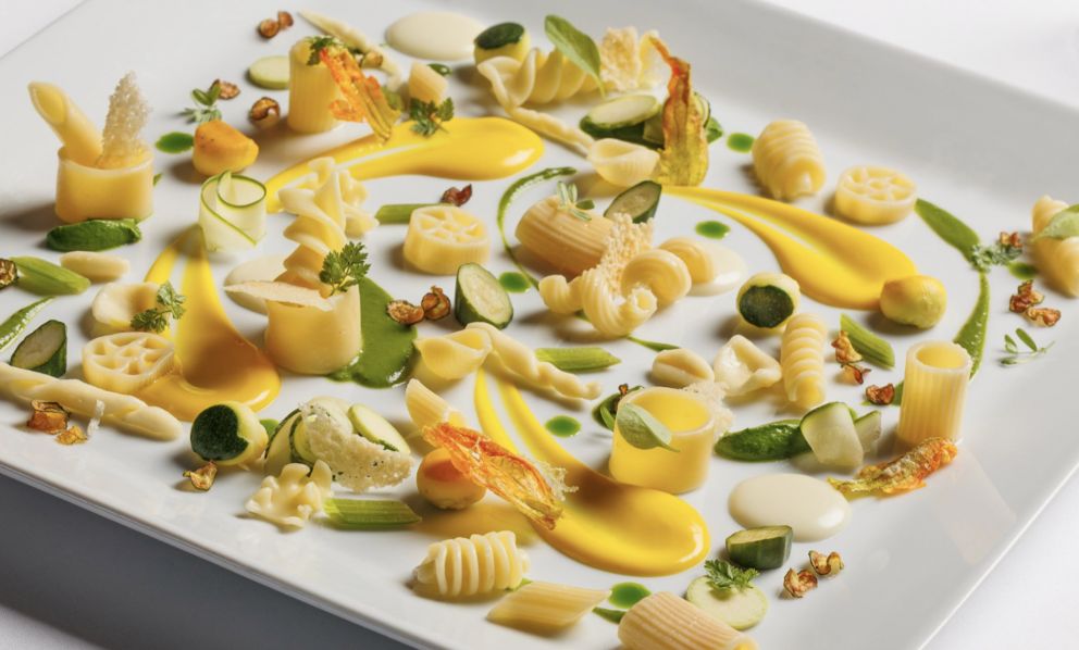 Roberto Di Pinto omaggia Di Costanzo: Pasta e zucchine, opera da condividere