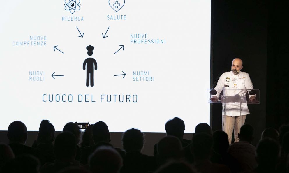 Niko Romito at Identità Milano traces the profile of the cook of the future