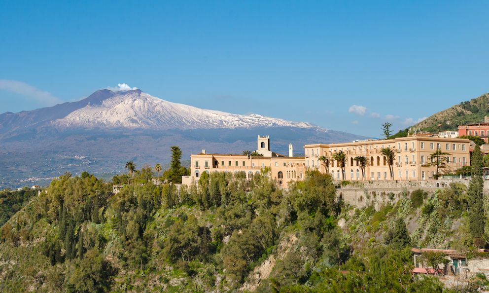 Il ritorno di Massimo Mantarro e del San Domenico Palace a Taormina, dopo 3 anni di stop