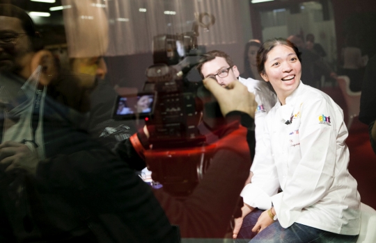 Galleria fotograficaDylan Jones e Bo Songvisava