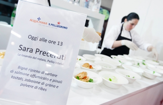 Galleria fotograficaDylan Jones e Bo SongvisavaSara Preceruti