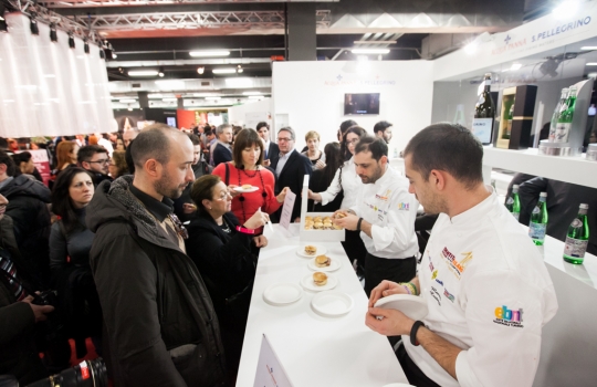 Galleria fotograficaQuique Dacosta e Yoshi TakazawaYasuhiro SasajimaChristian e Manuel Costardi