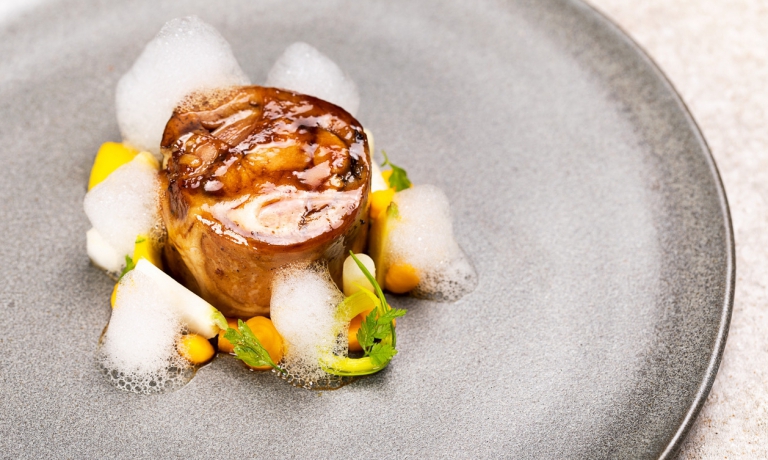 Galleria fotografica






Baccalà.it, Salvatore Avallone









Linguina fresca Grani Antichi anguilla alla brace, sugo di pollo arrosto, albicocche ed erbe, Luca Ferrari









Petto di quaglia, caramello di IPA e Le Rosse, Fabrizio Gagliardi






