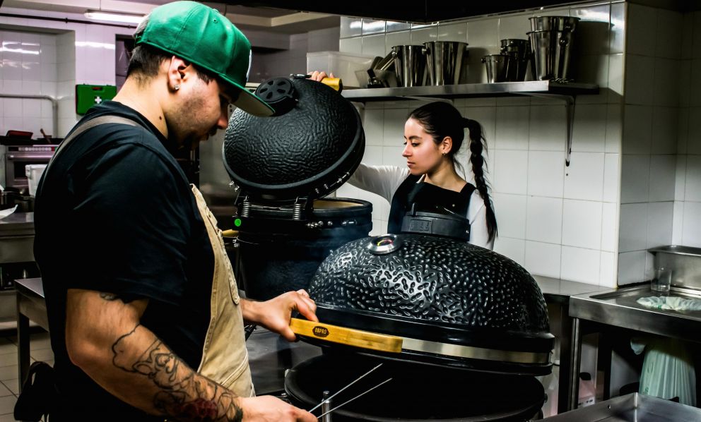 Ai piedi del Gran Sasso c’è un giovane cuoco che sta scrivendo le nuove regole della trattoria moderna