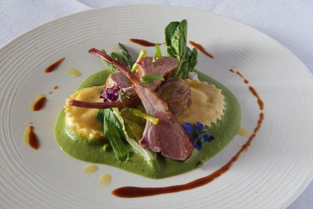 PhotogalleryRay wings &ldquo;alla stimpirata&rdquo;
Crispy Gelato Sandwich with Sicilian truffle from Palazzolo Acreide
Blue tailed fish lasagne with wild fennel and saffron 
Alleva Bio Beef in falsomagro
Oyster
