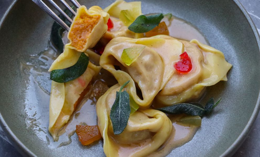 I grandi classici non stancano mai: Tortelli di zucca al burro e salvia