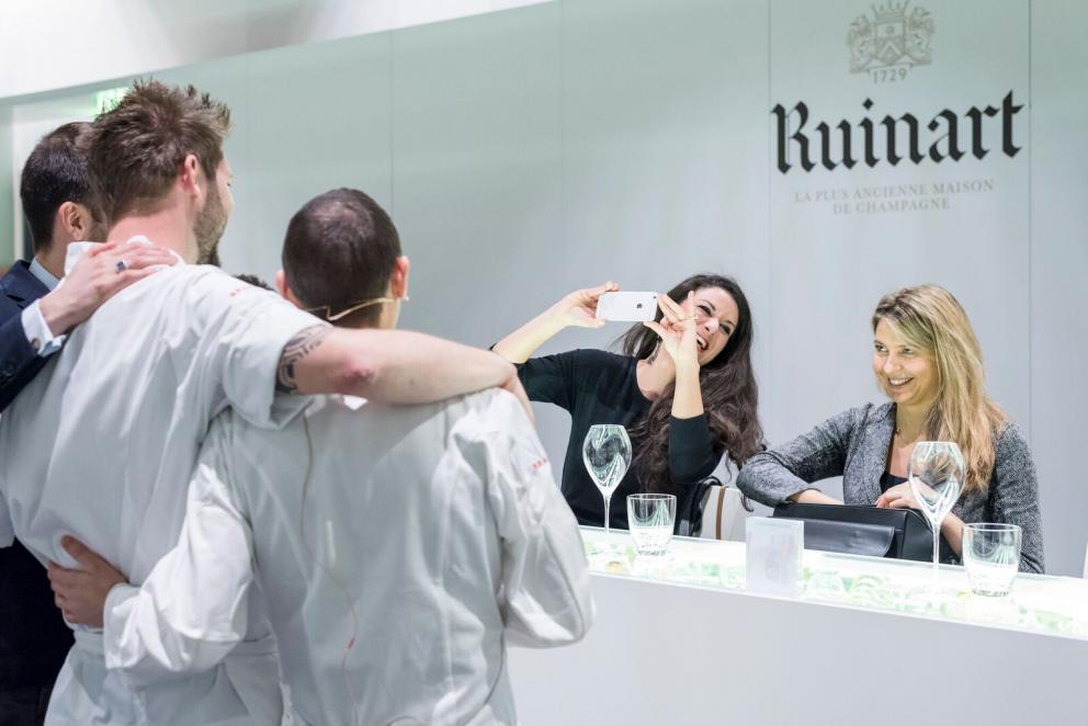 Galleria fotografica






Massimiliano Blasone a Identità di Champagne. Tutte le foto sono di Brambilla-Serrani














Matteo Baronetto














Giuseppe Iannotti











