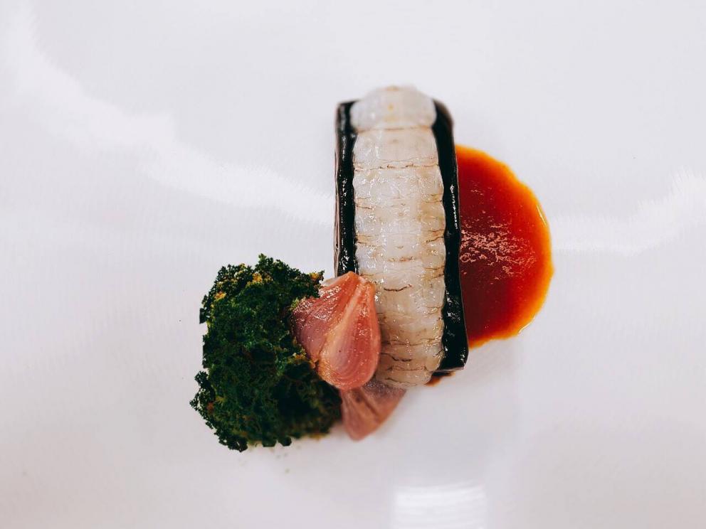 Galleria fotografica






Filetto di cinghiale con fave, pecorino e mele caramellate al vino rosso
Manuel Bentivoglio – chef dell’Agriturismo Roccamaia a Pievebovigliana (Macerata) 






