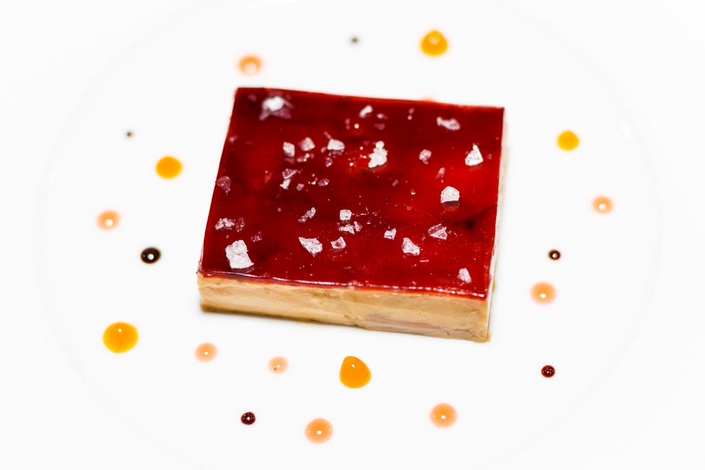 Photogallery






Mario Cornali, Collina, Almenno San Bartolomeo (Bergamo)

Stewed snails from Almenno, fumet of powdered corn from Prato – This dish is the consequence of the meeting with Andrea Togni, a young snail breeder from Almenno. I was inspired by the fact that I had an organic snail farm only two kilometres from home









Antonio Cuomo, Hostaria del Relais San Lorenzo, Bergamo

Dreaming… Cesar salad – We’ve rebuilt a great classic by changing all its textures, with water of Parmigiano, iceberg salad ice cream and confit tomato mousse









Giuliano Pellegrini, Lio Pellegrini, Bergamo

Salad with tripe, tuna, fried polenta, cucumber and white beans from Soragna – Tripe is a dish I wanted to change because I always had a good memory of it. My grandmother Alice made an excellent tripe stew...









Antonio Borruso, Umami, Bormio (Sondrio)

Neve al sole [Snow in the sun] – A dessert uniting saffron, litchi and a white chocolate mousse









Enrico and Roberto Cerea, Da Vittorio, Brusaporto (Bergamo)

Steamed king crab with hazelnut praliné and bottarga – An intriguing and delicious dish, where the white and reddish meat, firm and as sweet as honey, is finely matched by the sapidity of bottarga, much rougher and stronger. All this paired with the fattiness and crispiness of the best hazelnut in the world, the tonda gentile from Cortemilia









Nadia and Giovanni Santini, Dal Pescatore, Canneto sull'Oglio (Mantua)

Mountain potato cream with poached eggs, tuna bottarga, asetra royal caviar and capers – A great dish from Dal Pescatore’s tradition yet conceived and prepared by the new generation in the kitchen, that is to say by Giovanni Santini – photo by Culinaire Saisonnier-Dirk Kerstens









Enrico Bartolini, Devero, Cavenago di Brianza (Monza Brianza)

Risotto Arlecchino – Sauce below, rice on top. A return to the Baroque with a modern interpretation









Daniel Facen, Anteprima, Chiuduno (Bergamo)

Tuna salad with sour egg, purple potatoes and olive oil – It’s like a Salad Niçoise in which the tuna is seared and then cooled in water and ice. The purple potatoes have different textures, in pieces, as a small purée and dehydrated. The tomatoes are confit, the French beans are cooked with ultrasounds, the egg in vinegar and the oil is in a sugar capsule, with anchovies from the Cantabrian Sea









Davide Oldani, D’O, Cornaredo (Milano)

Milanese style apple marrow – Because it represents the tradition of a Milanese “dish” but with the lightness of good modern cooking









Stefano Cerveni, Due Colombe, Corte Franca (Brescia)

Warm spaghetti, scampi, sweet paprika and Calvisius Tradition caviar – Luxury and flavour in a dish full of careful simplicity. The service temperature at 40°C enhances the aromas of and the pleasure to the highest level









Fabio Abbattista, Leone Felice de L'Albereta, Erbusco (Brescia)

Lavarello alla mugnaia, tofeee di cavolfiore e calamondino - This dish is today the most explicit declaration of my cuisine: after 2 years discovering the territory of Franciacorta and thanks to the special relationship developed with <strong>Ferdinando Soardi</strong>, a fisherman in Monte Isola, I chose to give voice to the extraordinary freshwater fish, in this case lavaret









Silvio Salmoiraghi, Acquerello, Fagnano Olona (Varese)

Stewed sturgeon – We love this dish made with sturgeon because it represents the use of freshwater fish in Italy. It’s a version of the sturgeon prepared in Ferrara









Riccardo Camanini, Lido 84, Gardone Riviera (Brescia)

Double buttons with ricotta, anchovies, lemon and turnips – This dish appeared in the menu two weeks ago: it is minimalistic, simple, clean. It offers the classic flavour of ricotta, lemon and anchovies but doesn’t play only with the roundness because it includes the “crispiness” of the turnips. These vegetables, by nature, have irregular fibres; this irregularity can thus be sensed when chewing, and it’s unusual. It’s a double button because it has one slice of turnip below and one on top, and in between there’s the button which is visible – between the translucent slices of turnip – and ready to burst in the mouth









Stefano Baiocco, Villa Feltrinelli, Gargnano (Brescia)

Piglet from Orvieto "alla diavola" – With a cream of wild herbs. The palate is intrigued by the fat and acid notes, the bitter leaves and the spicy touches, the soft and crispy parts...









Fabrizio Ferrari, Al Porticciolo 84, Lecco

Pache Felicetti, grilled scarpette, armoricaine sauce, puntarelle, dried sweet potato and powdered tarragon – Fireworks for the palate lasting all year long!









Alberto Buratti, Koinè, Legnano (Milan)

Rice spaghetti in cagnone – A local classic, cagnone becomes the seasoning for homemade rice spaghetti









Marco Ambrosino, 28 Posti, Milan

Chiajozza – Squilla mantis, oil aromatised with maritime pine tree, sea urchin ice cream, cabbage. A symbol of my origins (Chiajozza is the bay in Procida where I was born)









Vittorio Fusari, Al Pont de Ferr, Milan

Smoked eel from Cabras, daikon, beetroot essence and hazelnut brittle – A recipe from the new menu in which I wanted to enclose my themes. I choose an ingredient, namely eel from Cabras, which comes from sustainable farms, an important form of virtuous economic development. I then use the small agricultural products from the Parco Sud Milano, an agricultural format that is awakening, safeguarding land. Food is the first medicine and daikon is an emblem of this









Viviana Varese, Alice, Milan

Homage to Ángel León - Ángel León, Michelin starred chef from Andalusia, is the only chef in the world to have found the way to extract plankton. I’ve been at his restaurant in El Puerto de Santa Maria, near Cadiz, and his use of plankton when cooking inspired me so this “tribute” was born as a risotto with plankton with a very thick squid broth, a light aioli sauce, garnished with lime and fried squid. I’m proud of this dish because you can taste the sea, and then I discovered a new ingredient I didn’t know: plankton, which in Greek means "vagabond" because it is formed by those organisms that are passively moved by the currents and the waves. When we serve this risotto we used an underplate which is a microscope photo of plankton taken by two marine biologists, brothers Sardet, who are two experts in the field









Matteo Torretta, Asola, Milan

Beef maxi bon with pappa al pomodoro – An evocative dish, with childhood memories and tradition









Hirohiko Shimizu, Basara, Milan

Squid tagliatelle with red prawns, scallops, sea urchins, caviar with olive oil and yuzu juice – I was inspired by spaghetti with seafood. I wanted to make a dish only using raw fish









Guoqing Zhang, Bon Wei, Milan

General’s Zuo Zongtang chicken – A specialty from Hunan. It’s a chicken fried in its skin, seasoned with red chilli pepper (in Hunan they basically put chilli pepper everywhere), tofu marinated in Chinese wine, sugar, salt, abalone sauce and yellow bean sauce. Finally I toss it with sesame oil and garnish it with black sesame









Paolo Pivato, Bottega del Vino, Milan

<em>Cream of peas with burrata, mint and Patanegra fondue</em> – On a crispy and slightly sweet base of sliced toasted almonds, we place the pea cream which adds a velvety feeling. The mint and burrata give a note of freshness, the pea sprouts and the raw peas add a crispiness that recalls the almond base. Finally there’s the Patanegra fondue which gives a strong touch









Luca Pedata, Carlo e Camilla in Segheria, Milan

Le caramelle – Sweets made with ricotta, buffalo milk mozzarella, spinach, melted butter, candied ginger, chips of veal tongue and reduced cream with mace. Totò, sweets and laughter. Naples and its tongues. My grandmother and ricotta and spinach









Elio Sironi, Ceresio 7, Milan

Tamburello made with salmon and duck liver – It’s a daring match of two fats: sea and earth, which are very different elements, though when united they create a unique and delicate flavour; moreover, the citrus fruit zest, the acidity of the goat milk curdle and the slightly spicy sweetness of the mango chutney create an exciting contrast of flavours









Matias Perdomo, Contraste, Milan

<em>Ricchezza e Povertà</em> [Richness and poverty] – A Milanese-style <i>cassoeula </i>yet different. It is linked with the history of Via Meda 2, the location of <em>Contraste</em>, because it is said that a doctor used to live in this house, in the early Twentieth century, who would look after the poor. Once a week, he’d open the doors of his office to cure them and feed them. The dish is composed of a few coins made with gelatine of baked pork shoulder. They are served with a consommé of <em>cassoeula</em> on the side. When the consommé is poured, the coins melt, creating a unique mixture









Carlo Cracco, Cracco, Milan

Prawns from S. Margherita, pistachio from Bronte and turnip with coffee and orange – A recipe conceived with Luca Sacchi. It’s a version of the prawns which we hold very dear and we will probably present at Identità Milano too. North and South are enclosed in a dish from which we will never want to set us apart because it gave us plenty of emotions (for references, ask Massimo B.)









Fulvio Siccardi, Da Noi In del Magna Pars, Milan

Raw amberjack, seasonal vegetables, liquid Grana Padano, perlage of black truffle – Summing up, it’s the right meeting between sea, earth and Italian craftsmanship









Daniel Canzian, Daniel, Milan

Vegetarian savoury petit fours – The dish is composed of different concepts of savoury petit fours, including a broccoli tart, a cauliflower cream puff, a small cannolo with puff pastry and a mousse of parmigiana and pistachio, a Sicilian cannolo with ricotta, olives and tomatoes, cassata, caponata, tomato babà. This idea came from the desire of offering vegetables in a new appearance: fun, tasty and elegant. The goal is to create a selection of small, delicious and light pastries that look nice, taste nice and can suit all the palates of those looking for a surprise









Alice Delcourt, Erba Brusca, Milan

Camomile maltagliati, melted butter, seirass and toasted sunflower seeds – The maltagliati have camomile flowers in the dough, below, we put a cheese fondue. We make the melted butter also using camomile, and we serve this with seirass (a Piedmontese ricotta matured in hay) and toasted and salted sunflower seeds









Eugenio Boer, Essenza, Milan

Tagliatelle "lièvre à la royale" – A provocation, yet a comforting one, following Neoclassicism: a classic of the great French cuisine becomes the most classic Italian first course. A dish finely expressing and characterising my cooking – photo by Bob Noto









Keisuke Koga, Gong, Milan

Spoon Dim sum – It’s a selection of three ravioli: with sea bass marinated with umami, presented with a sea urchin sauce and garnished with a puntarella covered in gold; with smoked scallop and prawn, with an edamame sauce; with wagyū and black truffle, with a sauce of foie gras and duck broth









Andrea Alfieri, Il Chiostro di Andrea, Milan

Ravioli with semolina filled with pork bottaggio served on cabbage and lemon with jus of cassouela – We need to gradually rediscover the recipes from our territory, make them gentler and lighter by playing with ingredients and technique









Andrea Provenzani, Il Liberty, Milan

Tokyo-Milano – Spheres of risotto alla milanese, marrow and gremolata with ginger, sea weeds, coriander, mushrooms and sesame. A classic that has already been done in all sorts of way. This Asian contamination adds a different energy and plurality, I think it is modern and dynamic, but most of all good!









Alessandro Negrini and Fabio Pisani, Il Luogo di Aimo e Nadia, Milan

Raviolo with red mullet marinated with caraway with variegated radicchio from Castelfranco and almonds from Toritto – It’s a brand new recipe. A dish with plenty of sea flavours (we also use the entrails, very fresh), aromatised with caraway and enhanced by the other ingredients: the sweetness of the almonds, the aroma of the mandarin and the slightly bitter flavour of the variegated radicchio from Castelfranco, the freshness and fruitiness of the raspberry vinegar, which acts as a counterbalance for the marine note of the red mullet. It’s a complex dish, given all these flavours and aromas, but at the same time it’s a playful dish too, in which the guest can choose the order in which to taste the different preparations matched with the fish









Pietro Leemann, Joia, Milan

Madre Terra – A soft carrot and hazelnut cake with a beetroot and pea mousse, carrot and orange sorbet and violets from my garden. Good omens for a year full of changes, towards a healthier diet, respecting our dear planet, hosting us, and a renewed friendship with all beings, with one, two or more legs!









Haruo Ichikawa and Michele Biassoni, Iyo, Milan

Ika - Ika is the Japanese word for squid. We thought of making this dish because it perfectly suits the Japanese culinary taste, and it is also a perfect expression of the cutting technique usually used with it. The preparation’s sweetness is due to the so-called "fraying", which enhances its taste









Matteo Fronduti, Manna, Milan

Spaghetti, turnip tops, smoked herring and fresh horseradish – In the menu throughout the winter, or at least until the turnip tops last. Only three strong ingredients full of personality. I’m looking for a balance of strong flavours: managing the contrasts is fun. In the palate, in the end, it’s a pleasant punch. Like fights that bring no wounded









Massimiliano Masuelli, Masuelli San Marco, Milan

<em>Pan fried rice with saffron pistils and marrow jus </em>– A recipe born so as to find a use to the classic leftover risotto that used to be tossed in a very hot iron pan. A “recycled” dish served with a new identity









Giovanni Giberti, Pavé, Milan

Cream of dehydrated peas with cotechino from Piacenza and purple cabbage – A dish for the cold days. To warm you up and get closer to simple things









Cesare Battisti, Ratanà, Milan

Pike in a delicate marinade, its roe, spinach and watercress – Freshwater fish is a very important and precious rediscovery in our menu and listening to the fishermen from Lake Garda explaining how this old recipe was in fact considered a Sunday or festive meal makes you understand how many recipes we still need to rediscover, prepare once again, have people know about and protect as a heritage of national tradition









Matteo Monti, Rebelot del Pont, Milan

Carne – It’s all about the flavour and aroma you get from cooking meat, presented as a pre-dessert. Or a dessert. Or an amouse-bouche. In other words, a jolly









Claudio Sadler, Sadler, Milan

Baby calamari stuffed with dried cod, with crispy panella and radicchio stewed with balsamic vinegar, squid ink – The new dish in one of the temples of Milan’s restaurant scene









Antonio Guida, Seta, Milan

Pigeon fillet with liver royale, black truffle, parsley sauce and lemon balm – I included this dish in the menu only recently, I’m proud to have incorporated my experience on the other side of the Alps, something our guests from Milan appreciate greatly









Fabrizio Ferrari, Terrazza Triennale, Milan

Rustin negàa – I decided to present a traditional recipe from Lombardy









Giovanni Traversone, Trattoria del Nuovo Macello, Milan

Risotto with smoked lard, rosemary and powdered raspberries – I use lard instead of the butter, using it as a sour butter for risotto, the percentage of fat is the same. As a contrast for the smokiness, I use rosemary and for the acidity, on top of the reduced wine and vinegar, some powdered raspberries









Diego Rossi, Trippa, Milan

Chargrilled veal marrow – A dish that reminds me of primitive cooking. It is cooked on embers aromatised with myrtle, and then seasoned with Sarawak pepper and rosemary. It’s a concentrate of flavours, the essence of the animal. To be enjoyed as it is, or spread on a toast of acid bread. A very simple preparation yet full of content - (photo Oak Seed Studio-Marco Varoli)









Roberto Conti, Trussardi alla Scala, Milan

Artic char, butter and sage, its roe and turnip tops – A noble dish, the result of three humble elements (Artic char, its roe and turnip tops). The herbaceous aftertaste of the turnip tops centrifuge juice is a trip down memory lane when I was a child and looked at the fishermen in the countryside in the park of the Ticino river lingering on, waiting to be lucky – photo by Katia Mangone









Felice Lo Basso, Unico Milano, Milan

My risotto alla milanese – A new take on risotto alla milanese. It’s yellow, but without the use of saffron. The rice is cooked with a centrifuge juice of fresh turmeric and carrots. It is then creamed in the classic way and served with a cream of roasted pumpkin, Balfego tuna belly and caviar






