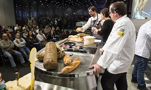 Galleria fotografica






Roberta Pezzella de La Pergola di Roma e Federica Racinelli, stregate dal saraceno






