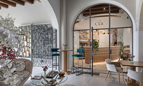 Cagliari contemporanea: arte, mare e gusto tra le mura di Casa Clàt, e non solo