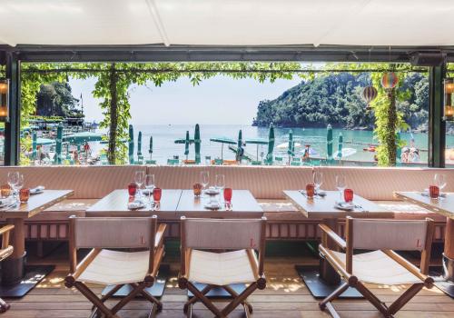 Il ristorante Langosteria Paraggi a Santa Margherita Ligure (Genova) premiato da Ceretto
