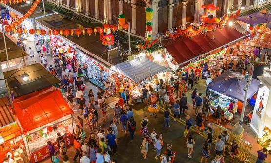 Dagli Hawker popolari al lusso estremo: 26 indirizzi da non perdere a Singapore 