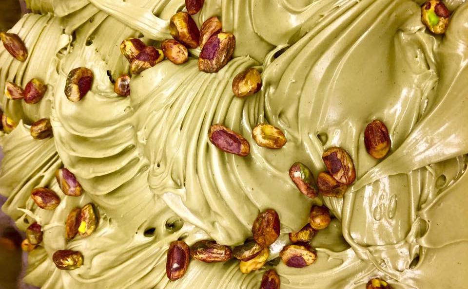 Il gelato al pistacchio salato della Gelateria della Musica, la passione di Viviana
