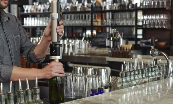 Coravin Sparkling per le bollicine: «Il vino diventa sempre più democratico»