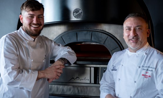 Davide Ruotolo e Lino Scarallo davanti al loro Nea