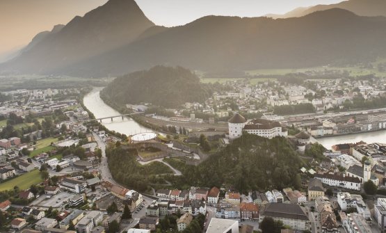 Grandi a metà strada in