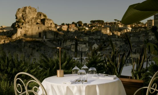 Giovani talenti crescono: benvenuti al ristorante Regiacorte del Sant'Angelo Luxury Resort di Matera
