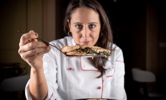 Eccovi servita la pizza di Roberta Esposito della pizzeria La Contrada: espressione autentica di una passione