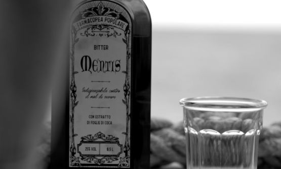 Farmacopea Popolare: il primo gin in Italia realizzato con foglie di coca
