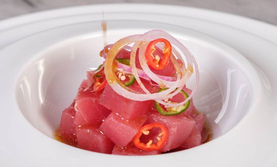 Nel bel ristorante di pesce che sa esaltare il meglio dei due mari di Calabria