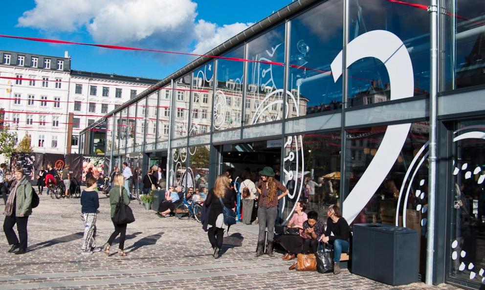 Il mercato di Torvehallerne (foto Knud Winckelmann)
