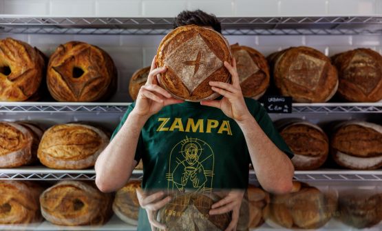 Cosa vuol dire essere panetteria (e panettiere) di quartiere oggi