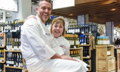 Giancarlo Perbellini di Casa Perbellini a Verona e Sarah Grueneberg, chef di Monteverde a Chicago hanno aperto la terza edizione di Identità Chicago con una doppia riflessione su gnocchi e cacio e pepe. Due modi diversi e altrettanto efficaci di ragionare attorno al tema dello spreco, leitmotiv della nostra sopedizione Oltreoceano (foto Brambilla/Serrani)
